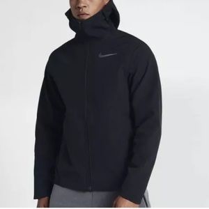 Nike therma Sphere drifit jacket